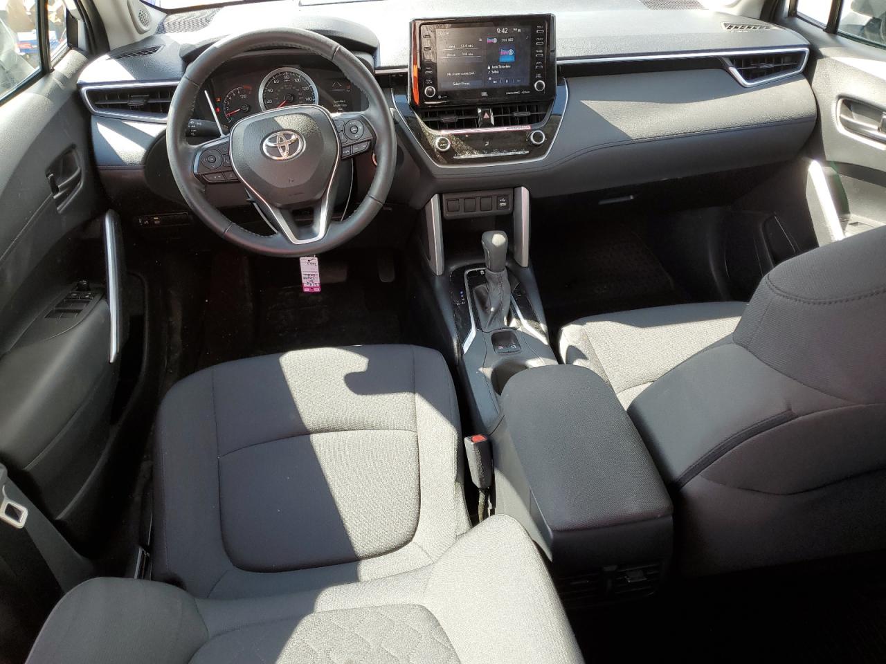 7MUBAABGXNV015332 TOYOTA COROLLA CR 2022