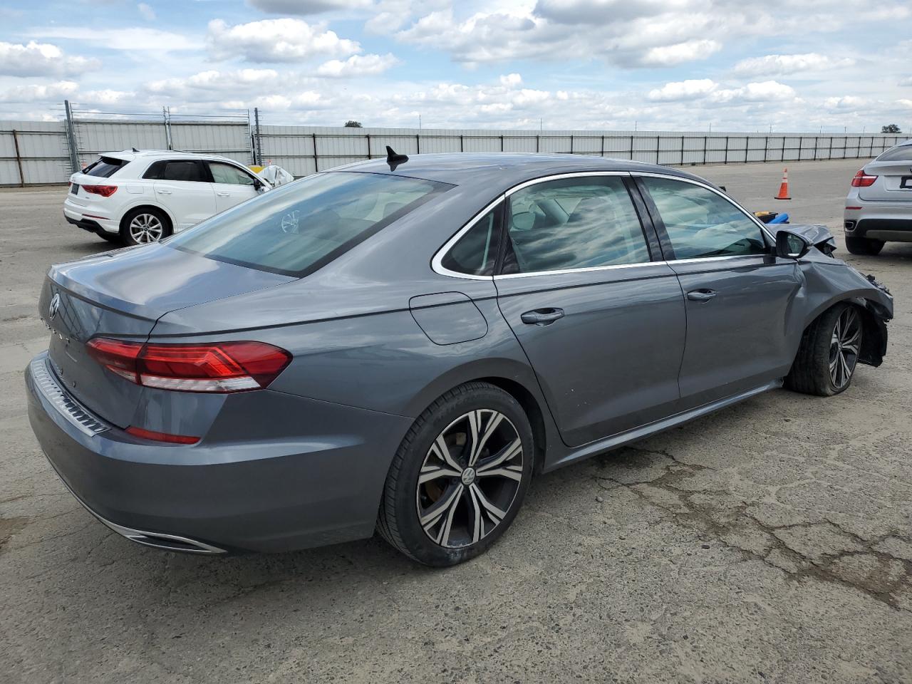 2021 Volkswagen Passat Se vin: 1VWSA7A35MC006692