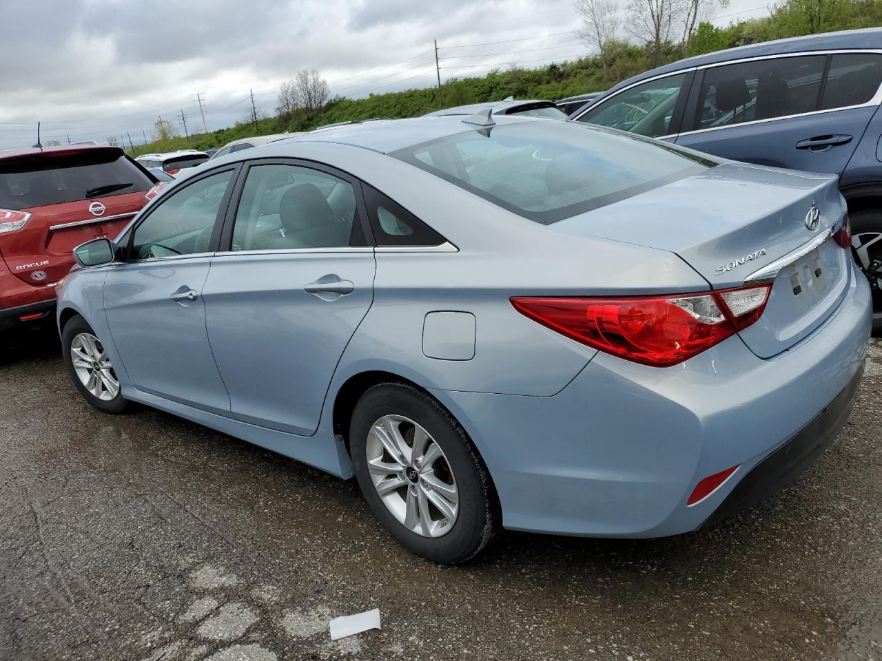 5NPEB4AC2EH840744 2014 Hyundai Sonata Gls