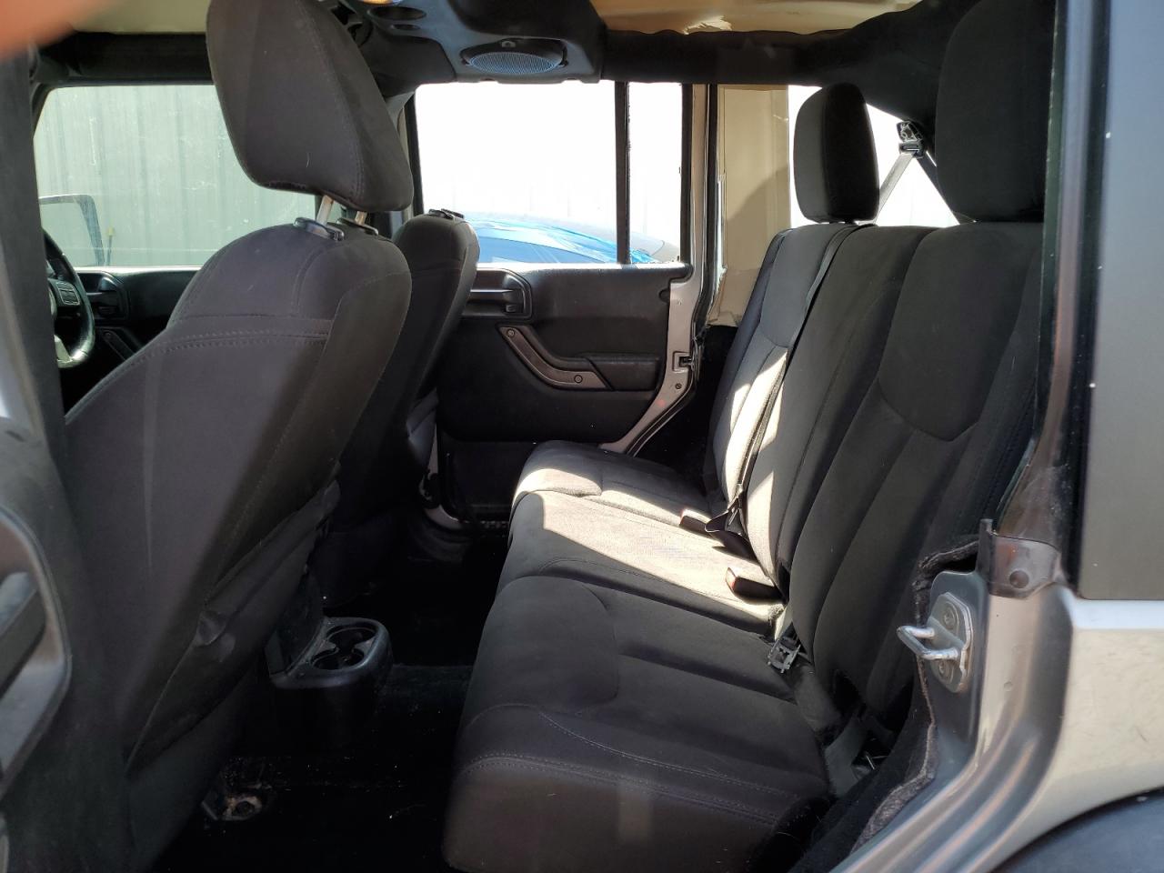 1C4BJWKG2EL107950 2014 Jeep Wrangler Unlimited Sport