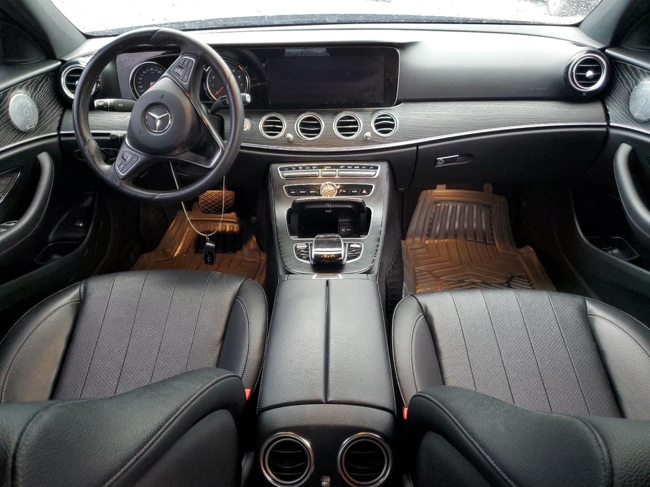 WDDZF4JB6JA404600 2018 Mercedes-Benz E 300