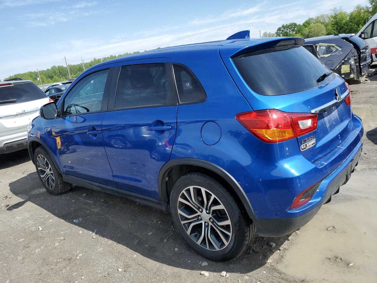 JA4AP3AU3KU020719 2019 Mitsubishi Outlander Sport Es