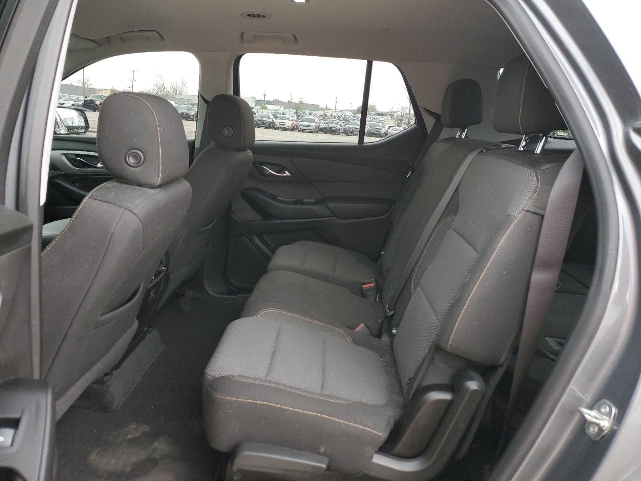 1GNEVFKW1KJ301859 CHEVROLET TRAVERSE 2019