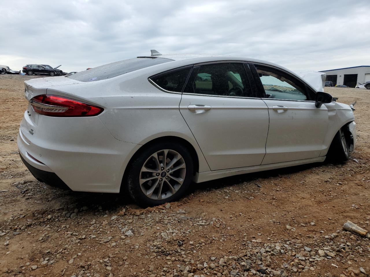 3FA6P0HD3KR174909 FORD FUSION 2019
