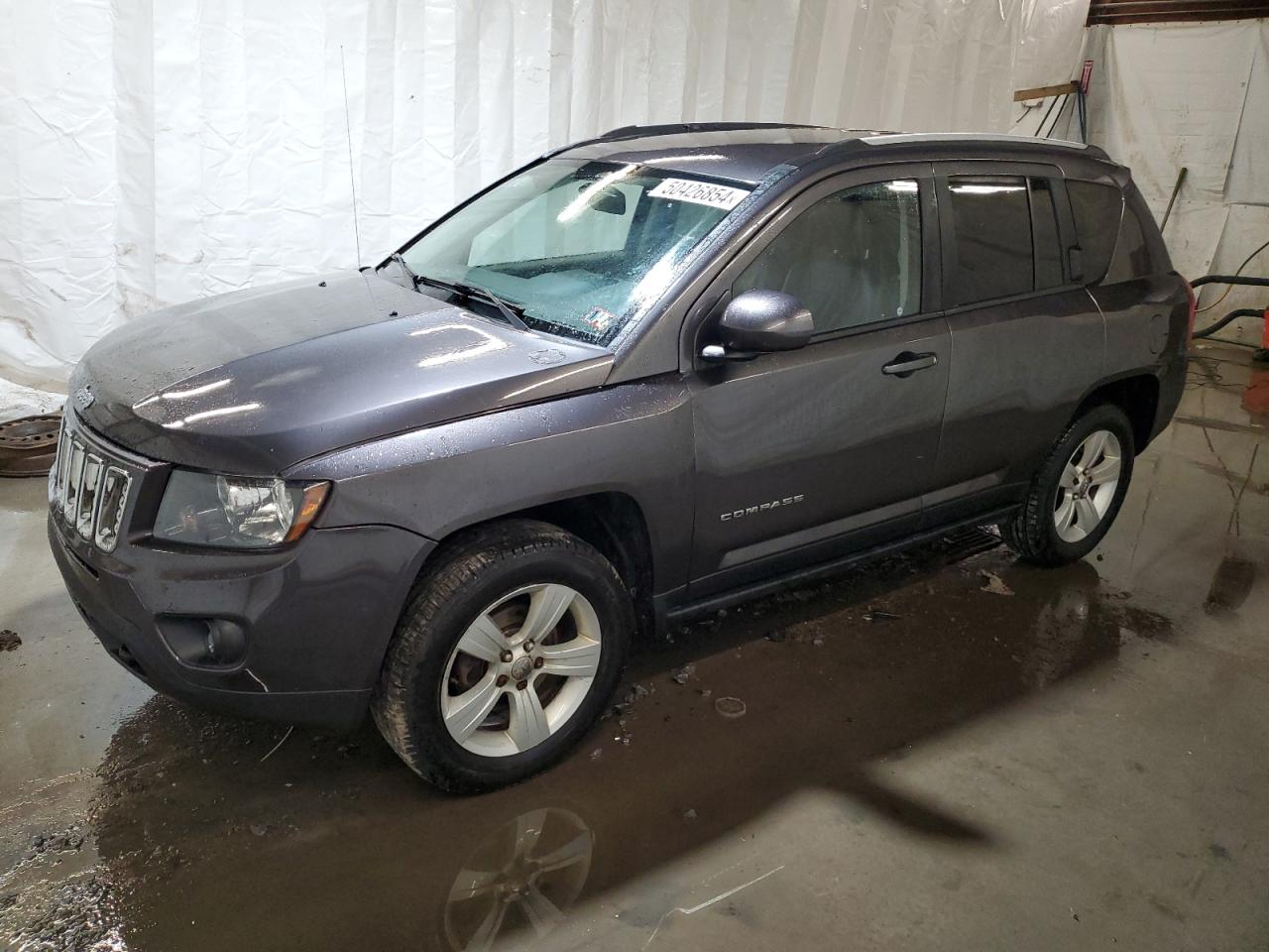 1C4NJDEB5GD558126 2016 Jeep Compass Latitude