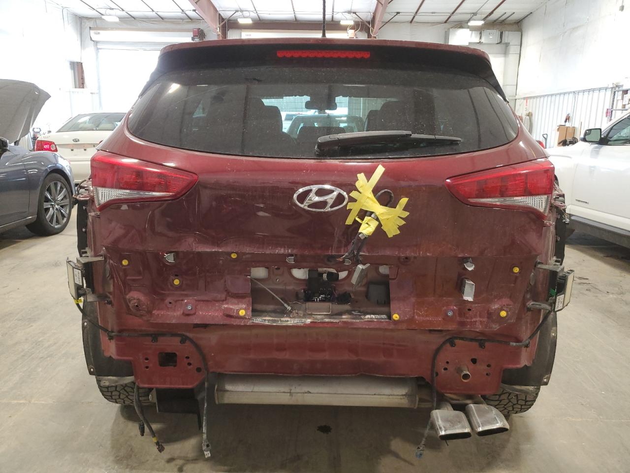 KM8J3CA21HU411565 2017 Hyundai Tucson Limited