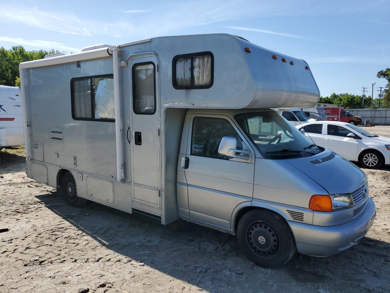 WV3AB47082H106256 2002 Volkswagen Eurovan