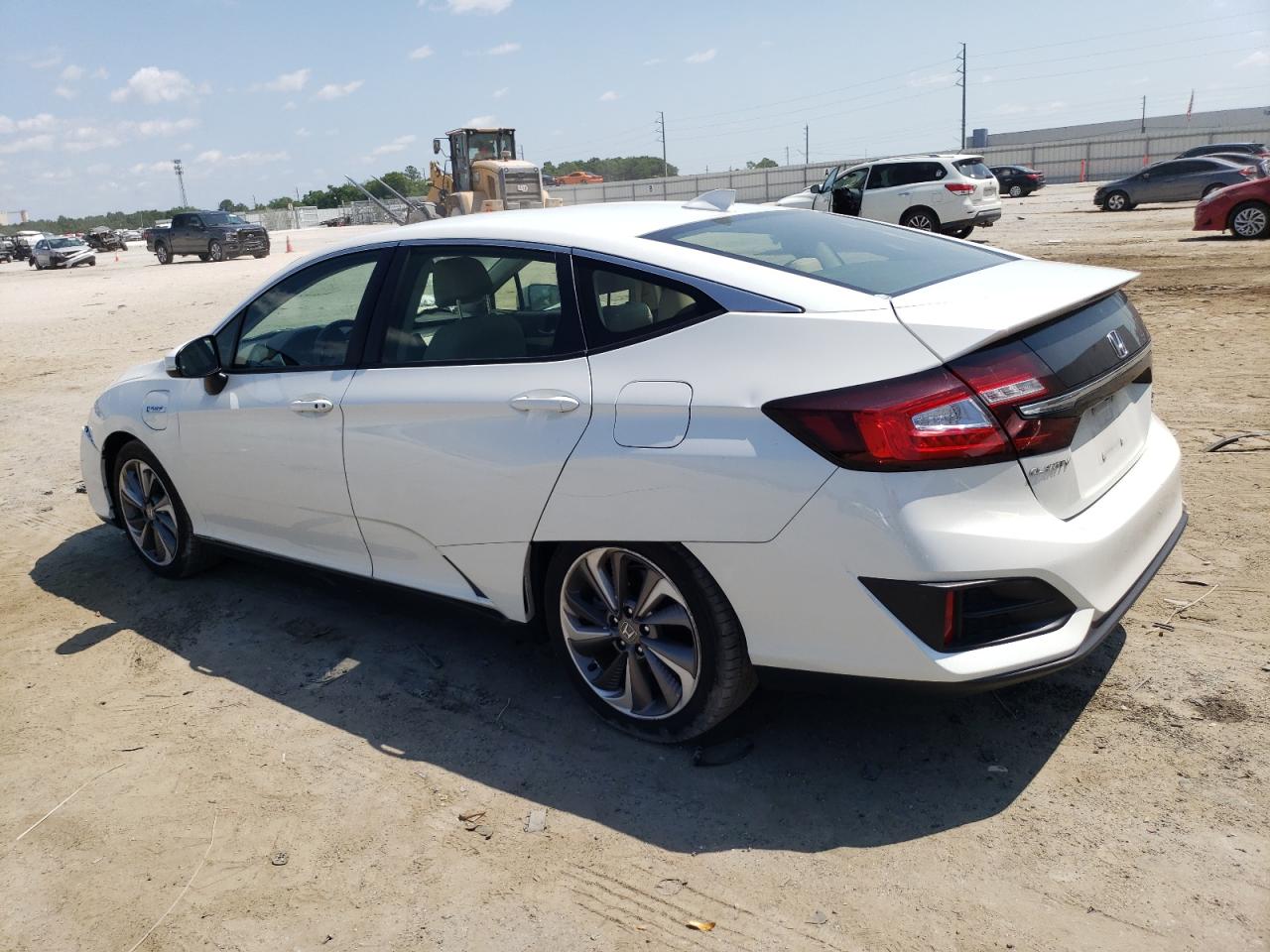 JHMZC5F33JC001087 HONDA CLARITY 2018
