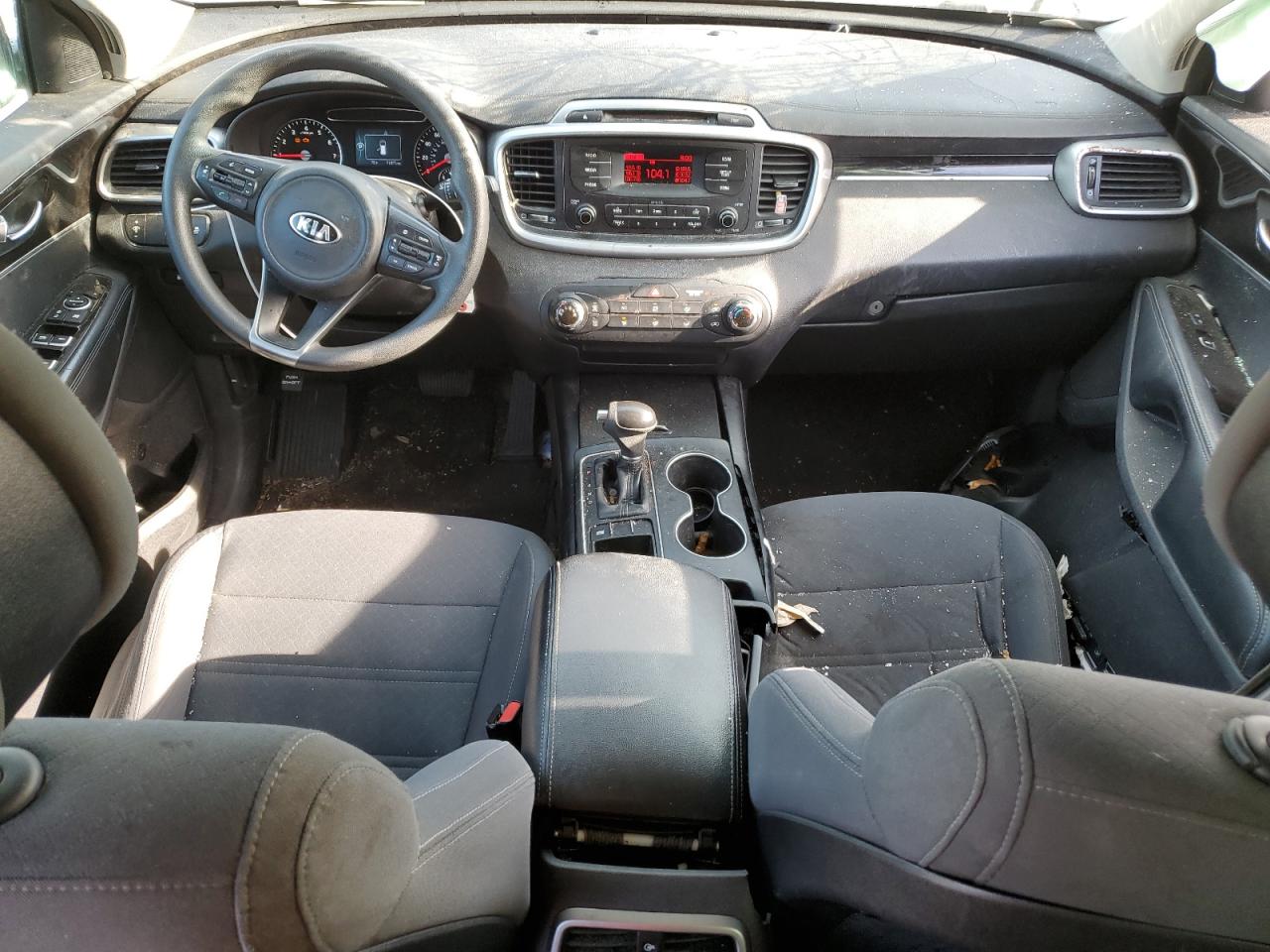 5XYPG4A37GG053972 2016 Kia Sorento Lx