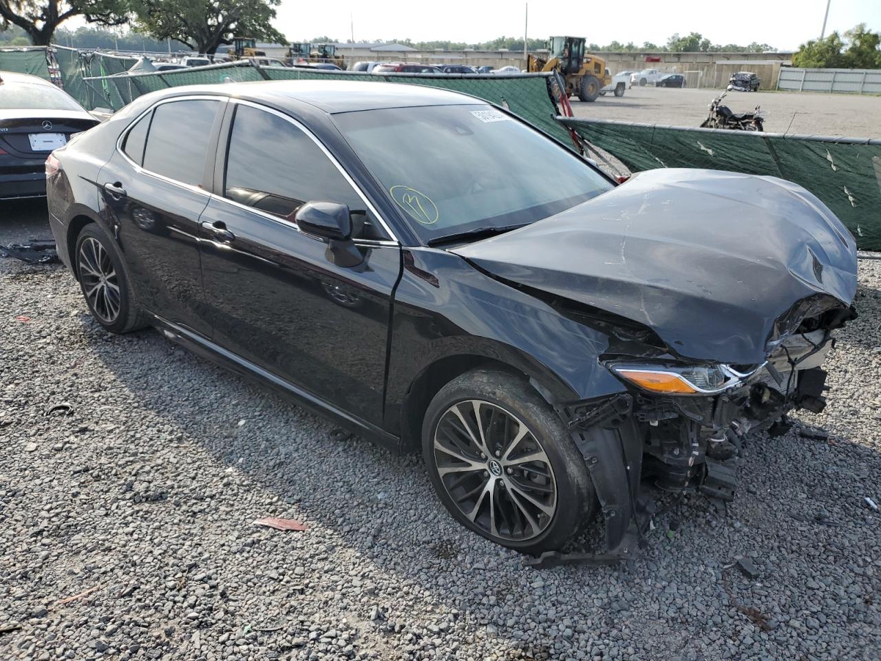 4T1B11HK2KU271733 TOYOTA CAMRY 2019