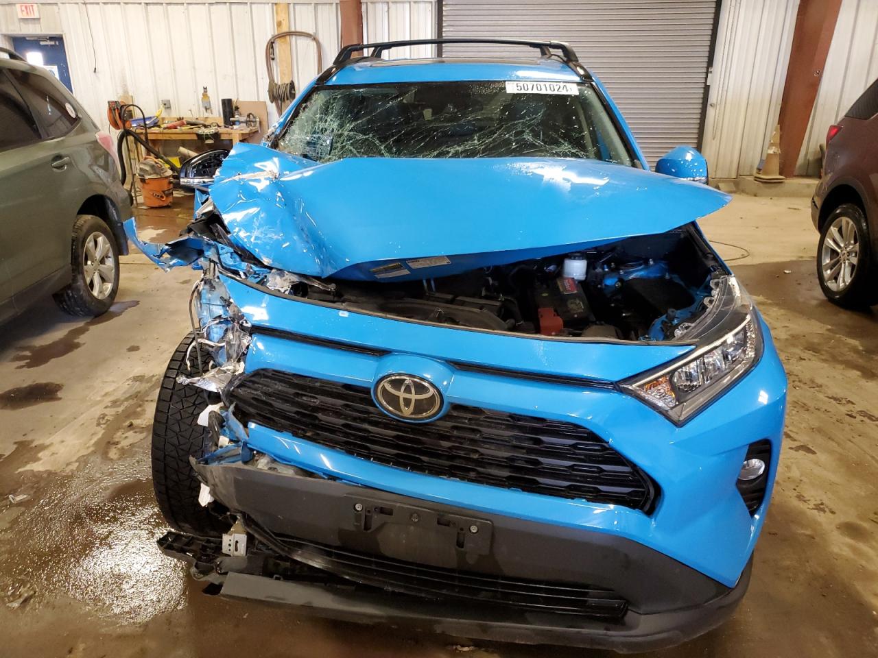 2019 Toyota Rav4 Xle Premium vin: 2T3A1RFV8KC034678