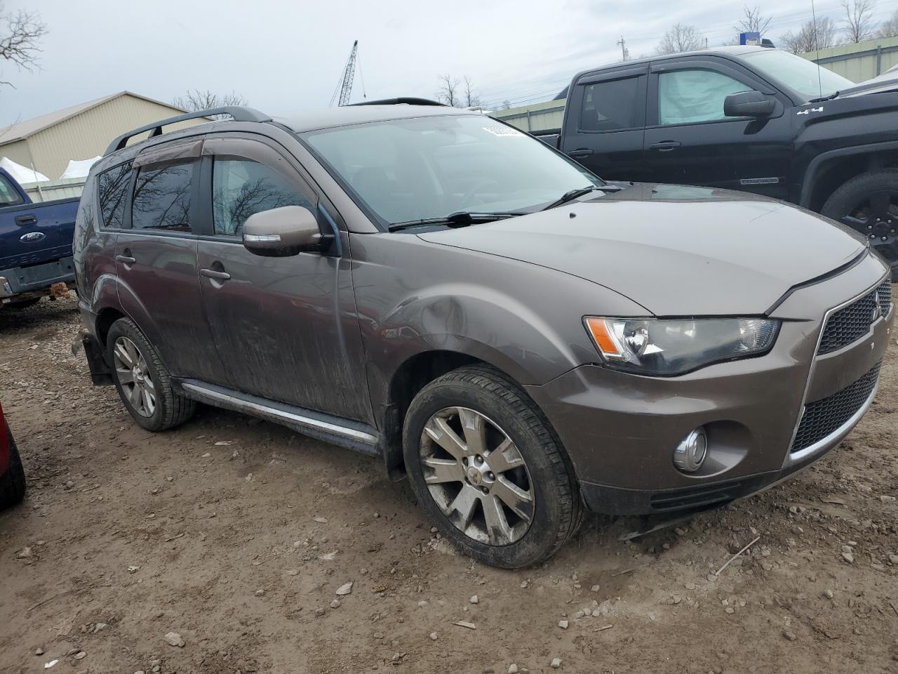 JA4JT3AW9CU010601 2012 Mitsubishi Outlander Se