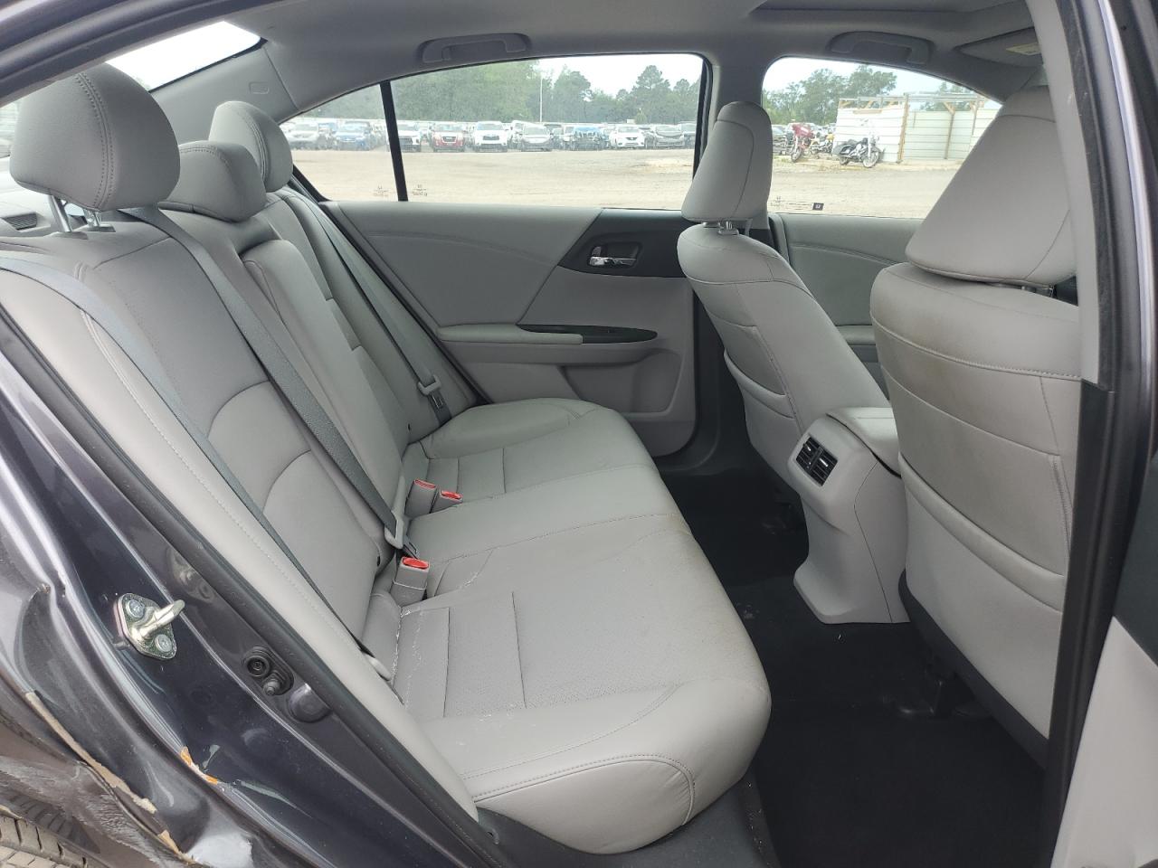 1HGCR2F93HA206327 HONDA ACCORD 2017
