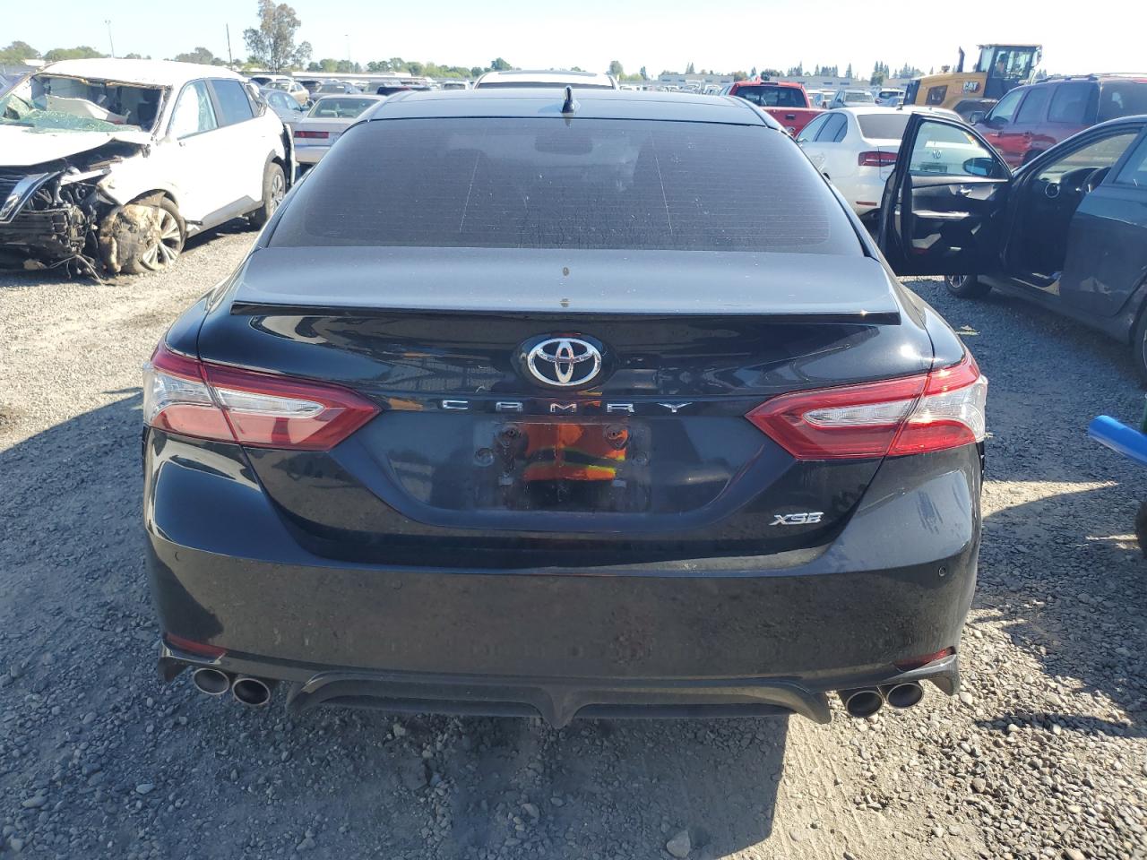 4T1BZ1HK1JU003800 2018 Toyota Camry Xse