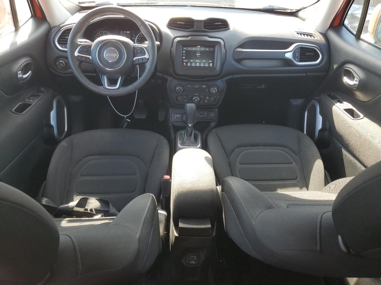 ZACNJBBBXKPK48912 2019 Jeep Renegade Latitude