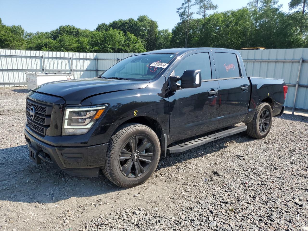 1N6AA1EF1PN105760 NISSAN TITAN 2023