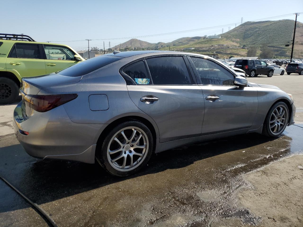 JN1EV7AP0HM731627 2017 Infiniti Q50 Premium