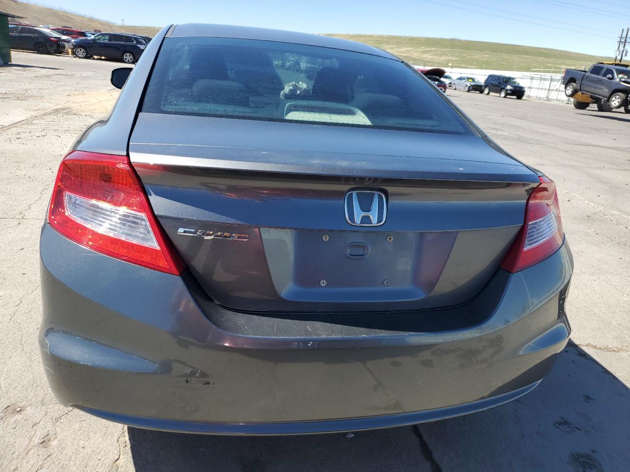2HGFG3B57CH517930 2012 Honda Civic Lx