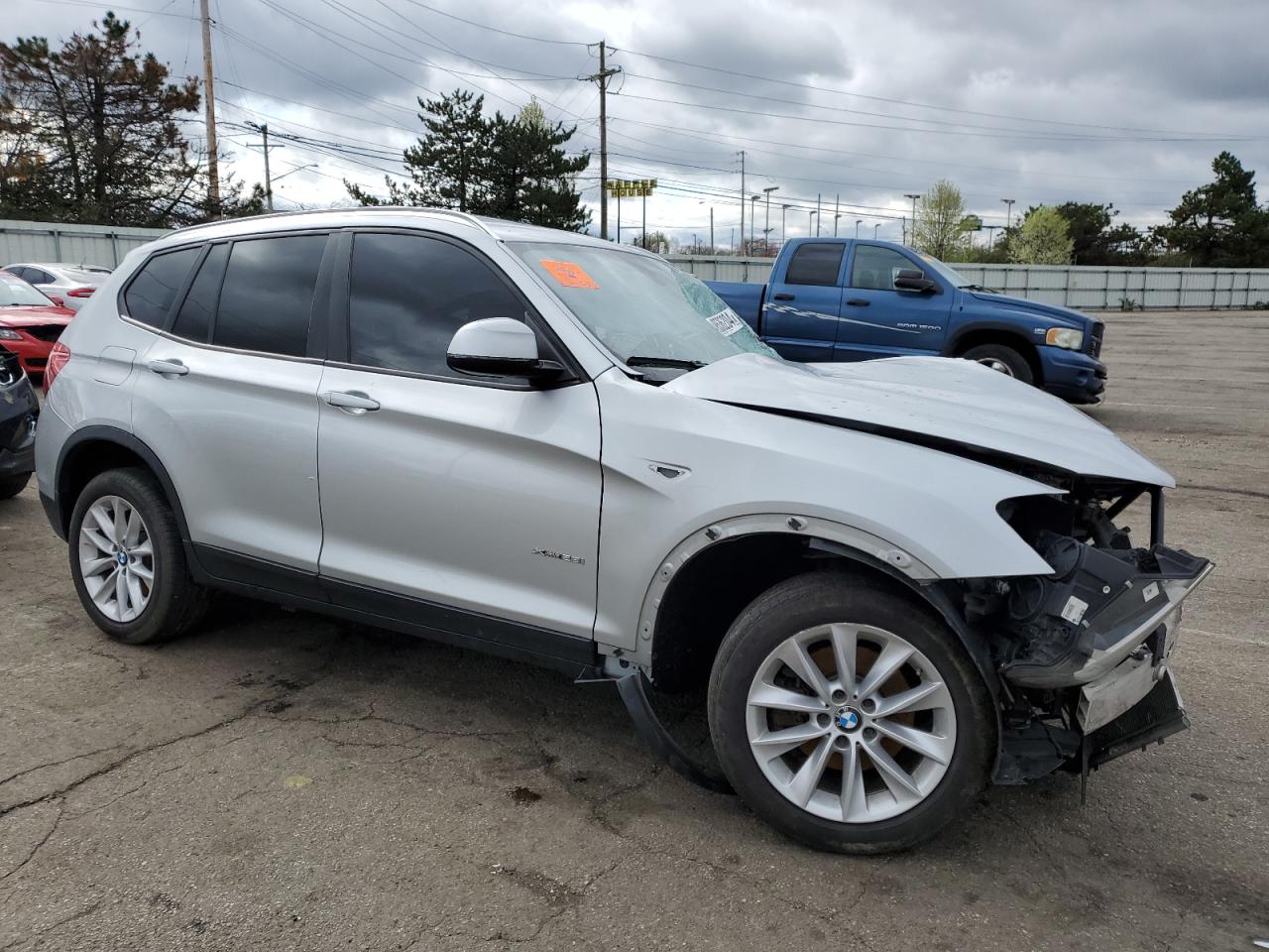 5UXWX9C36H0T20577 2017 BMW X3 xDrive28I