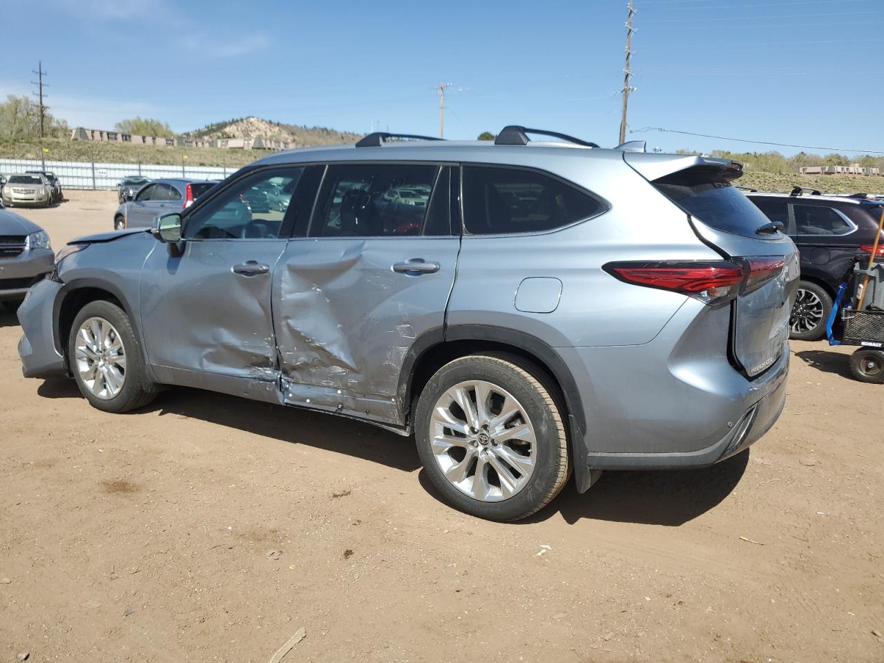 5TDKDRBHXPS035768 2023 Toyota Highlander L