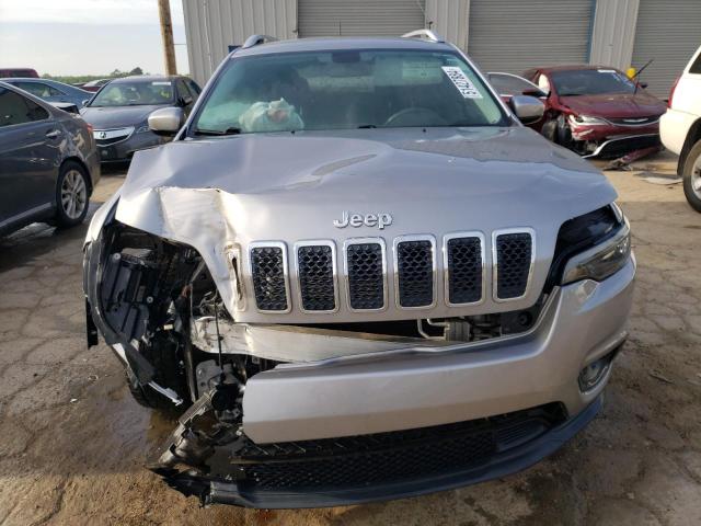 2019 Jeep Cherokee Latitude VIN: 1C4PJLCB6KD327105 Lot: 51427884