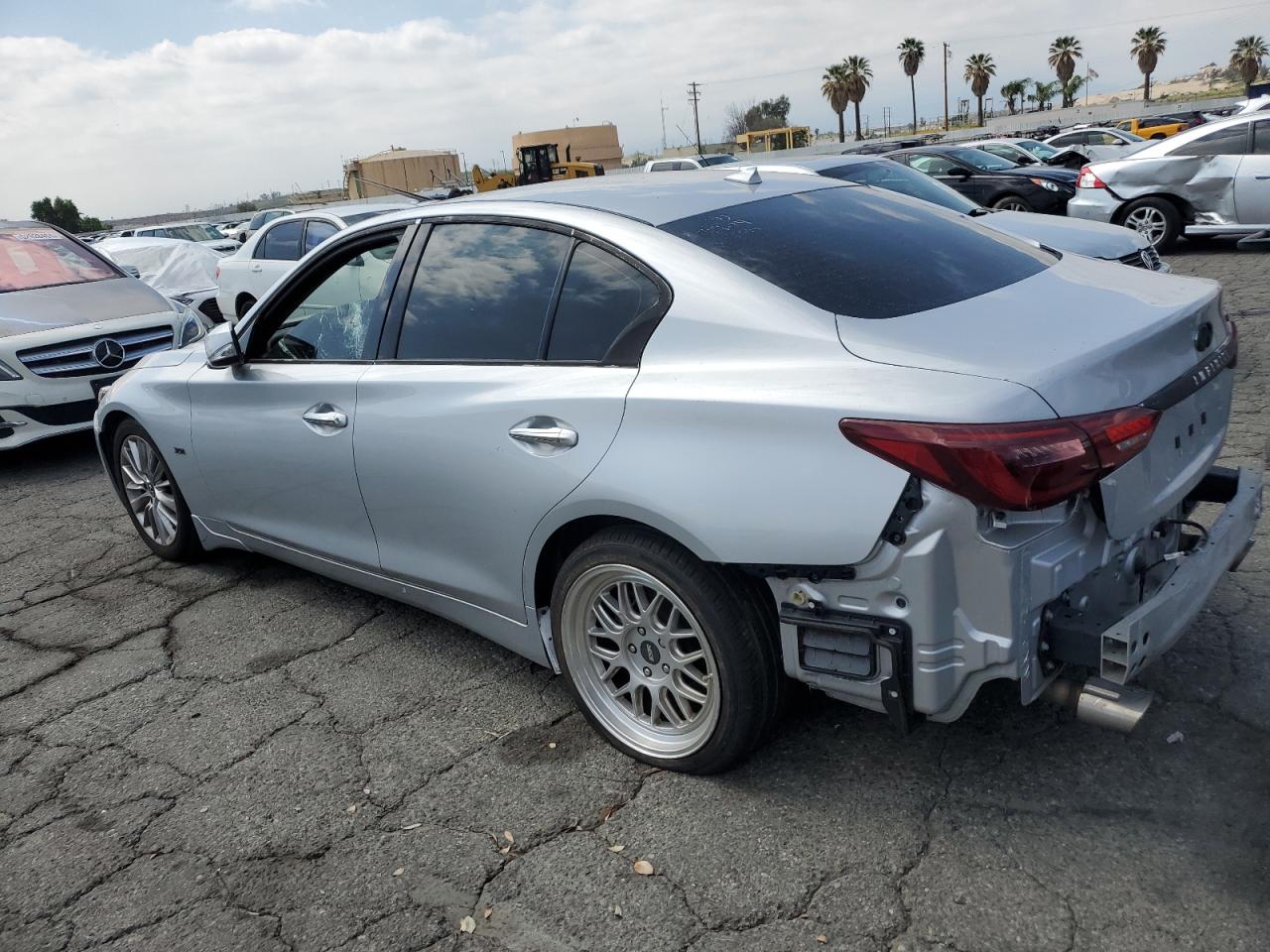 2019 Infiniti Q50 Luxe vin: JN1EV7AP3KM542719