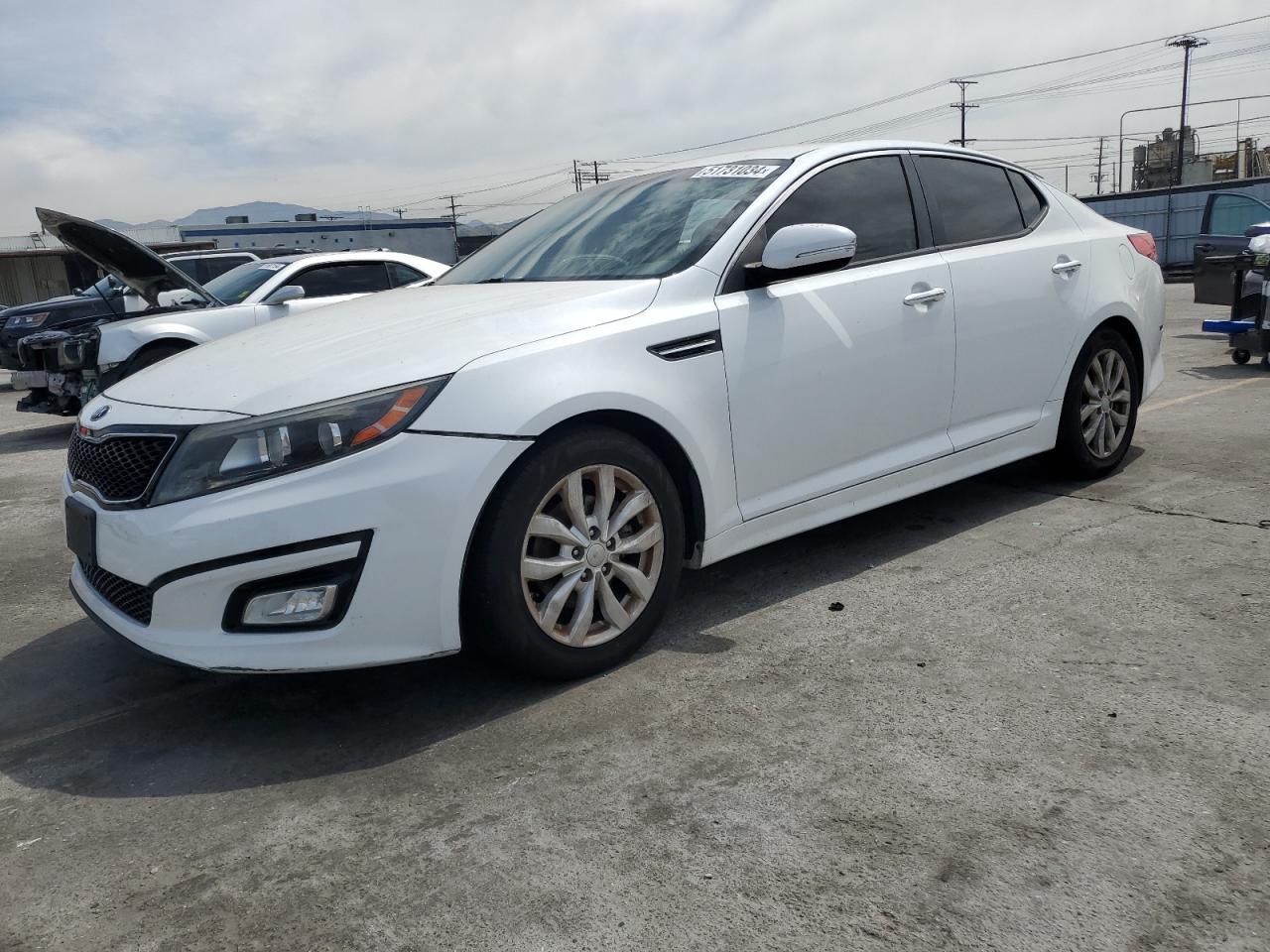 5XXGM4A7XFG366092 2015 Kia Optima Lx