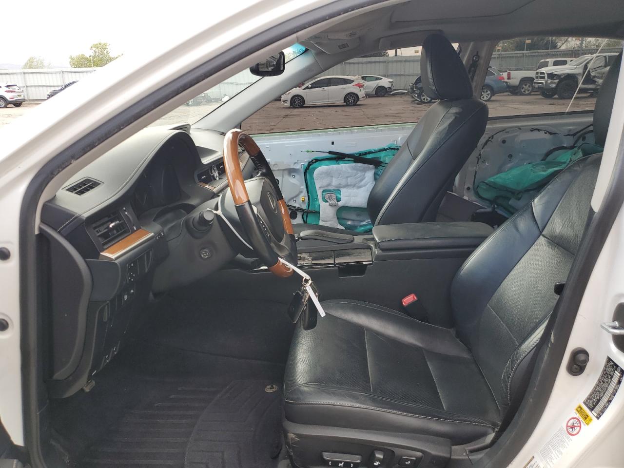 JTHBW1GG4F2097540 2015 Lexus Es 300H