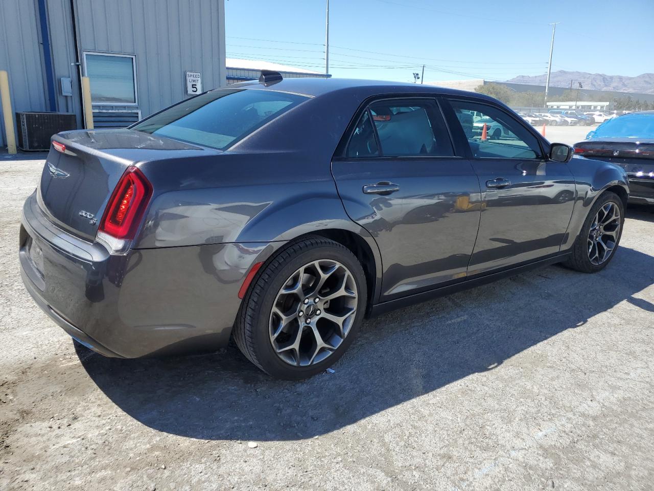 2C3CCABG2FH766812 2015 Chrysler 300 S