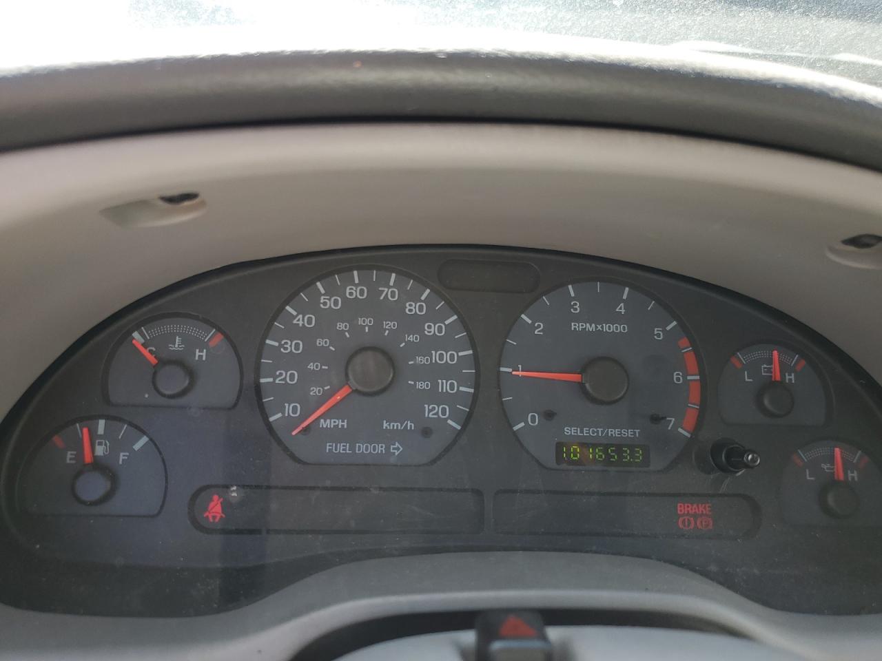 1FAFP40464F127148 2004 Ford Mustang