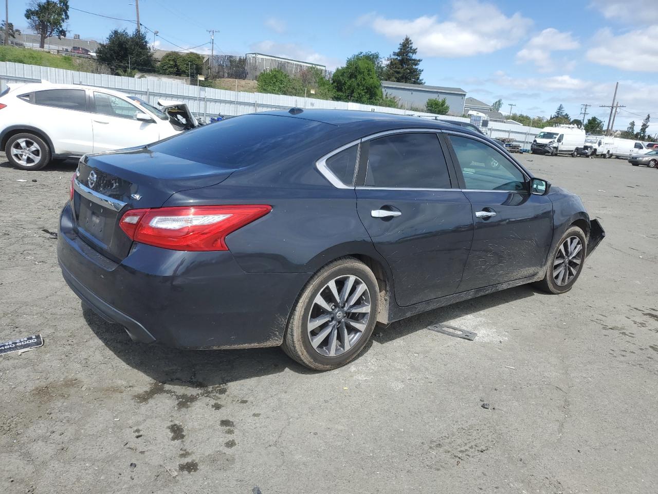 1N4AL3AP9HC195265 NISSAN ALTIMA 2017