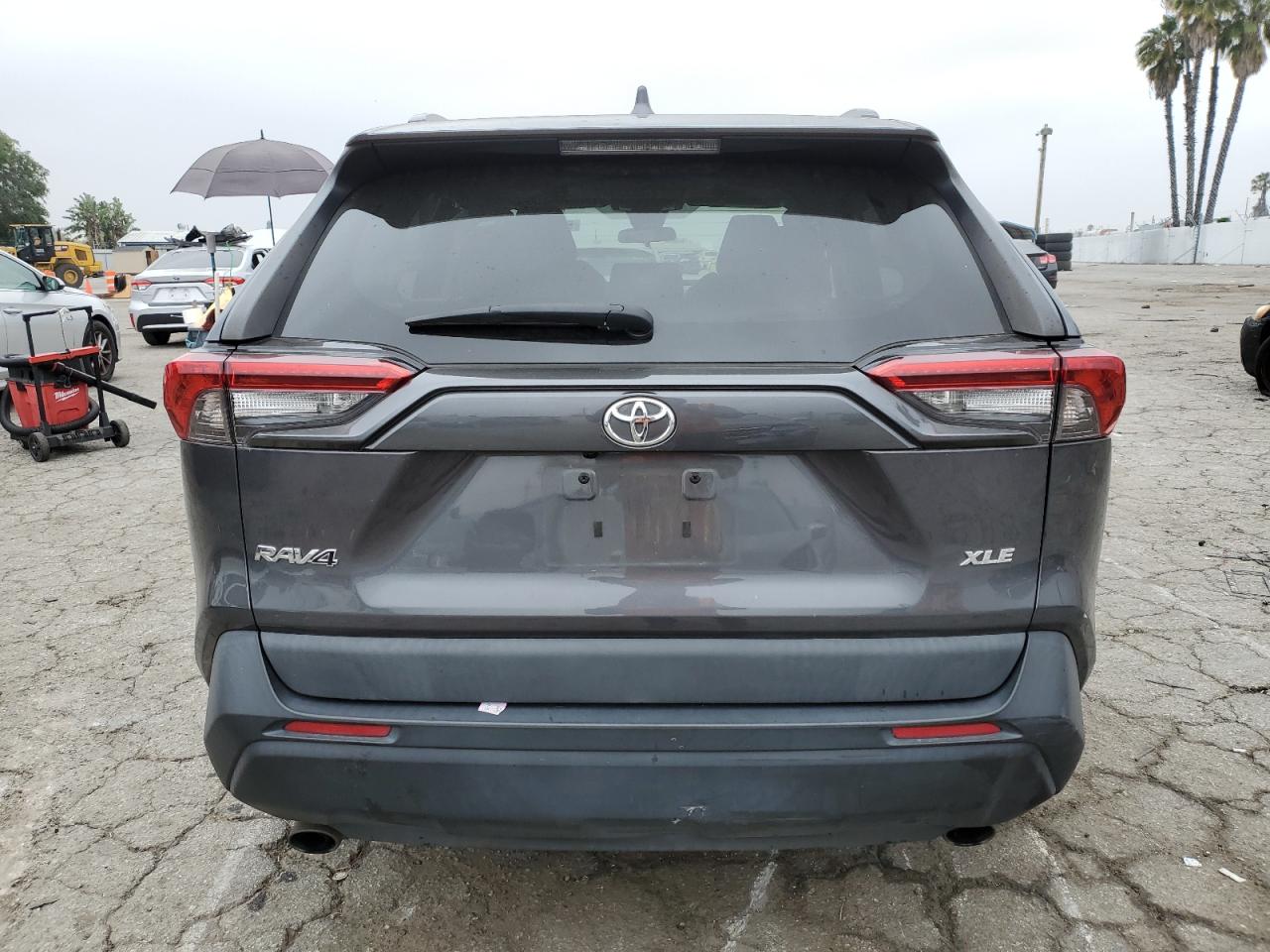 2T3C1RFV7LW058575 TOYOTA RAV4 2020