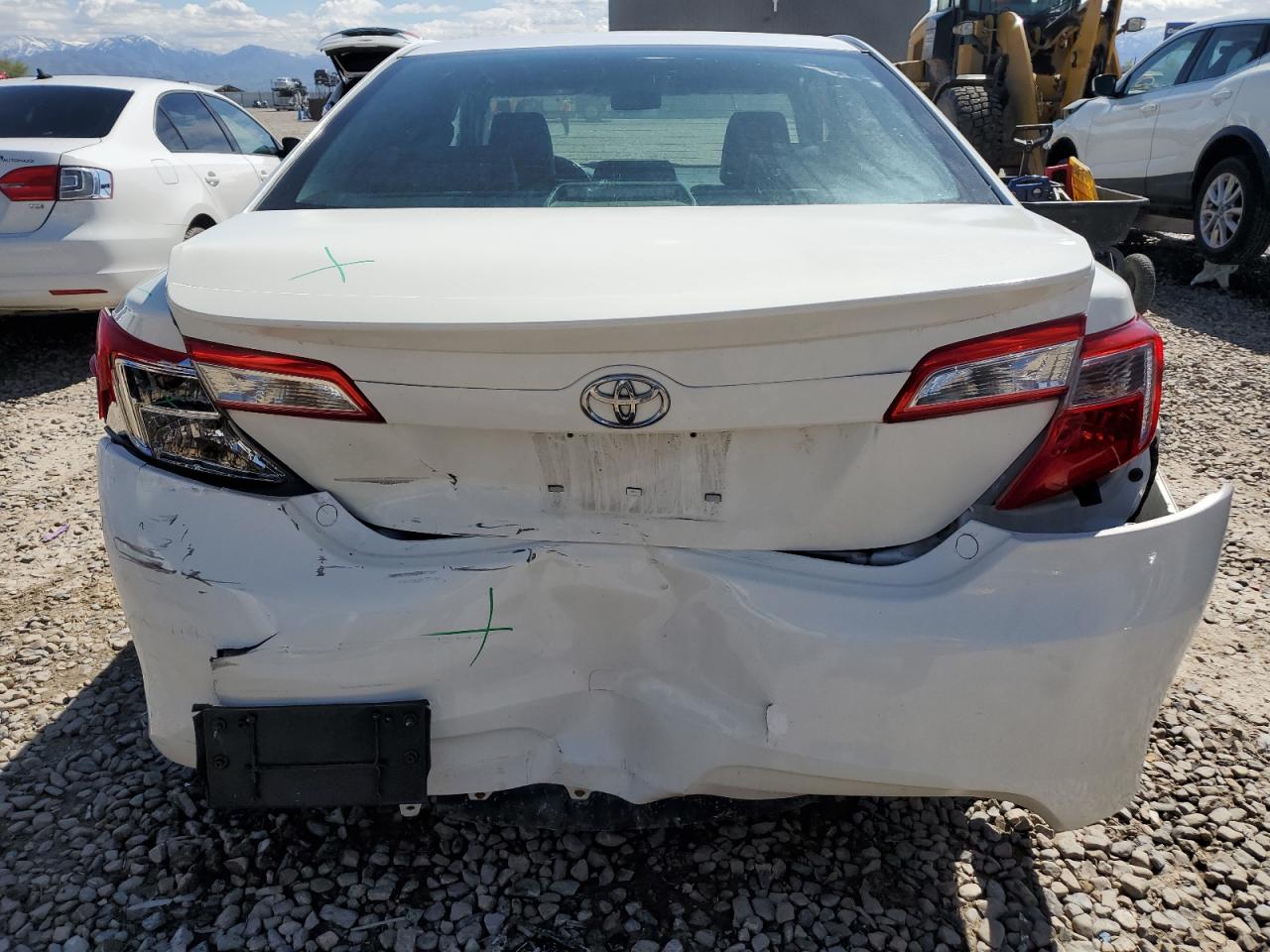 4T1BF1FK0EU443217 2014 Toyota Camry L