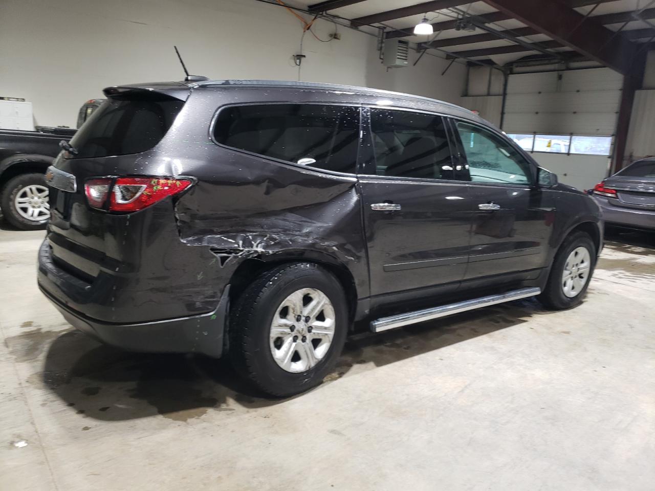1GNKRFKD0HJ144369 CHEVROLET TRAVERSE 2017