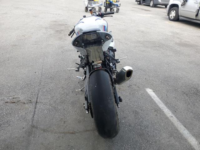 2022 BMW S 1000 RR - WB10E2304N6G25272