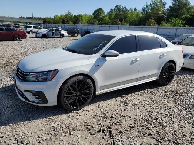 Lot #2501383947 2017 VOLKSWAGEN PASSAT R-L salvage car