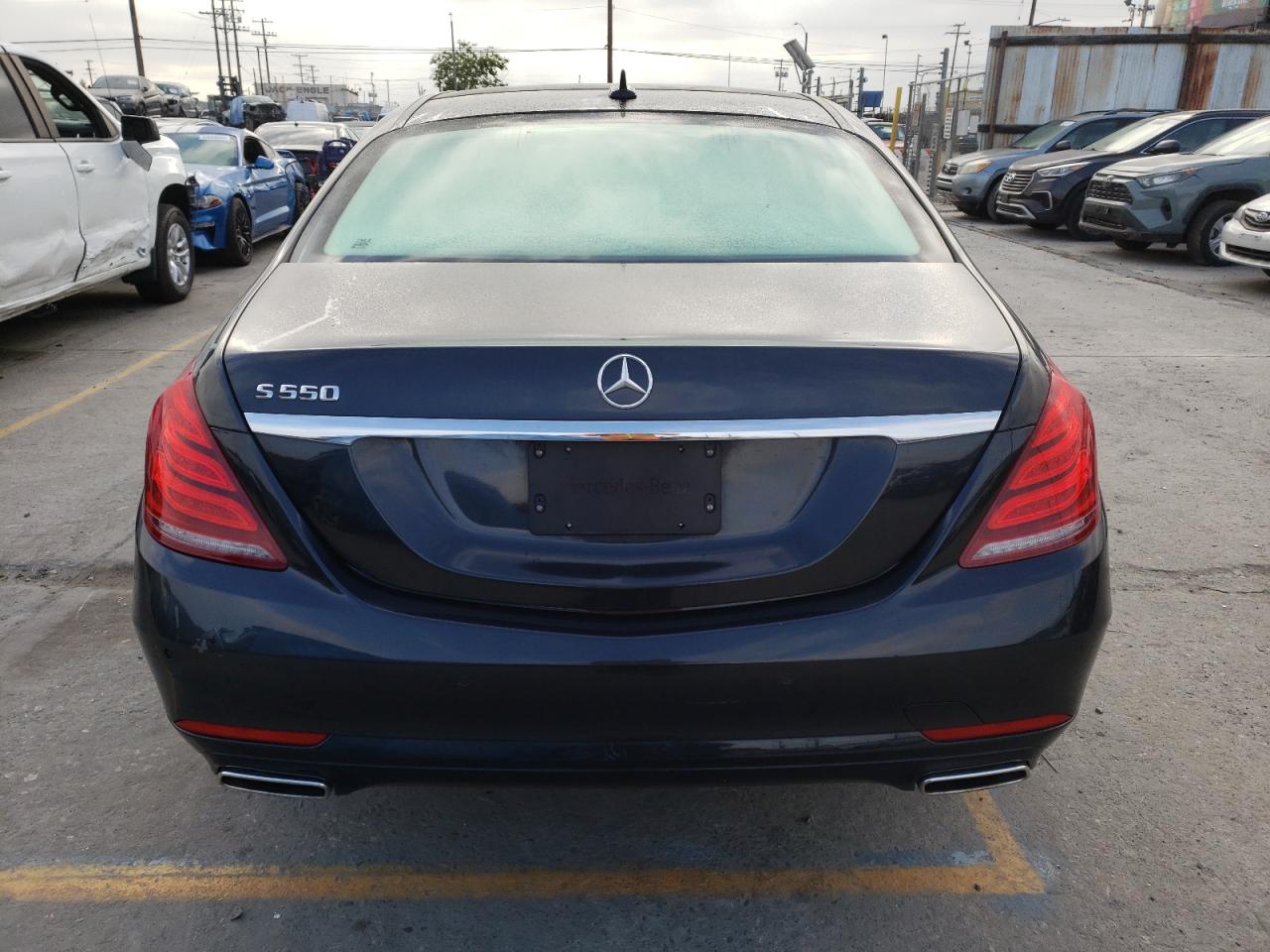 2016 Mercedes-Benz S 550 vin: WDDUG8CB5GA222536