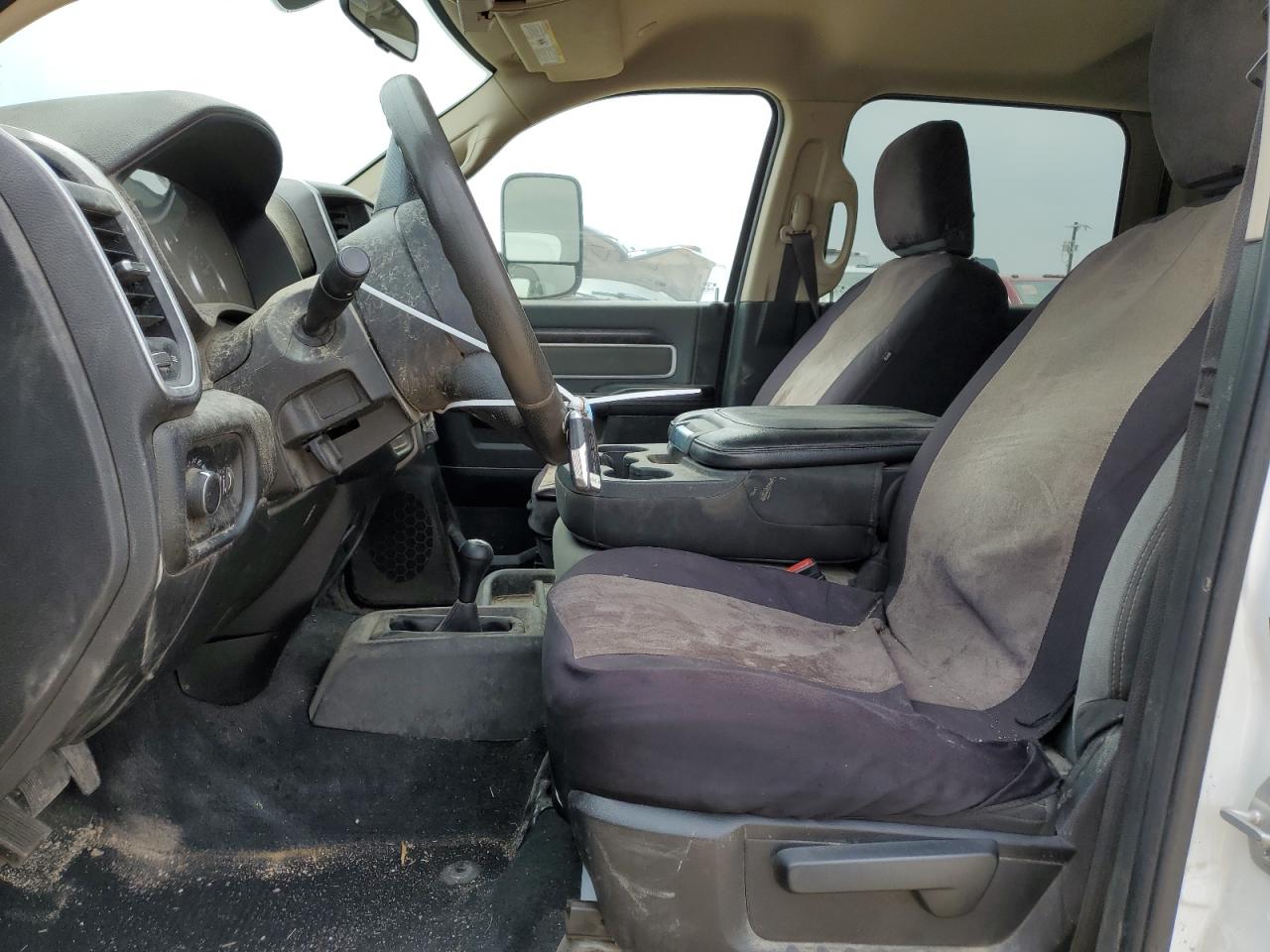 3C7WRTCLXLG134802 2020 Ram 3500