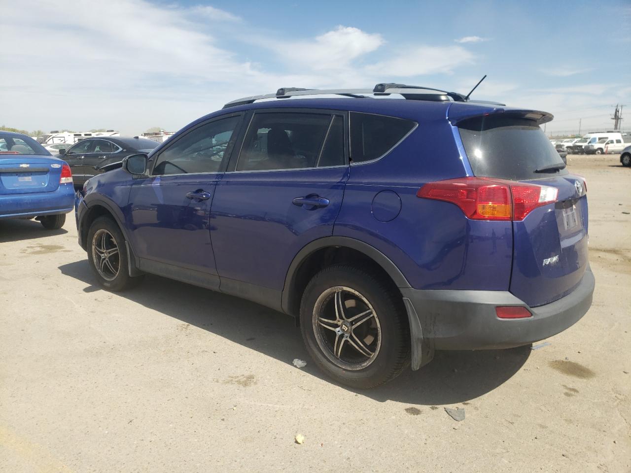 2015 Toyota Rav4 Le vin: 2T3BFREV8FW309297