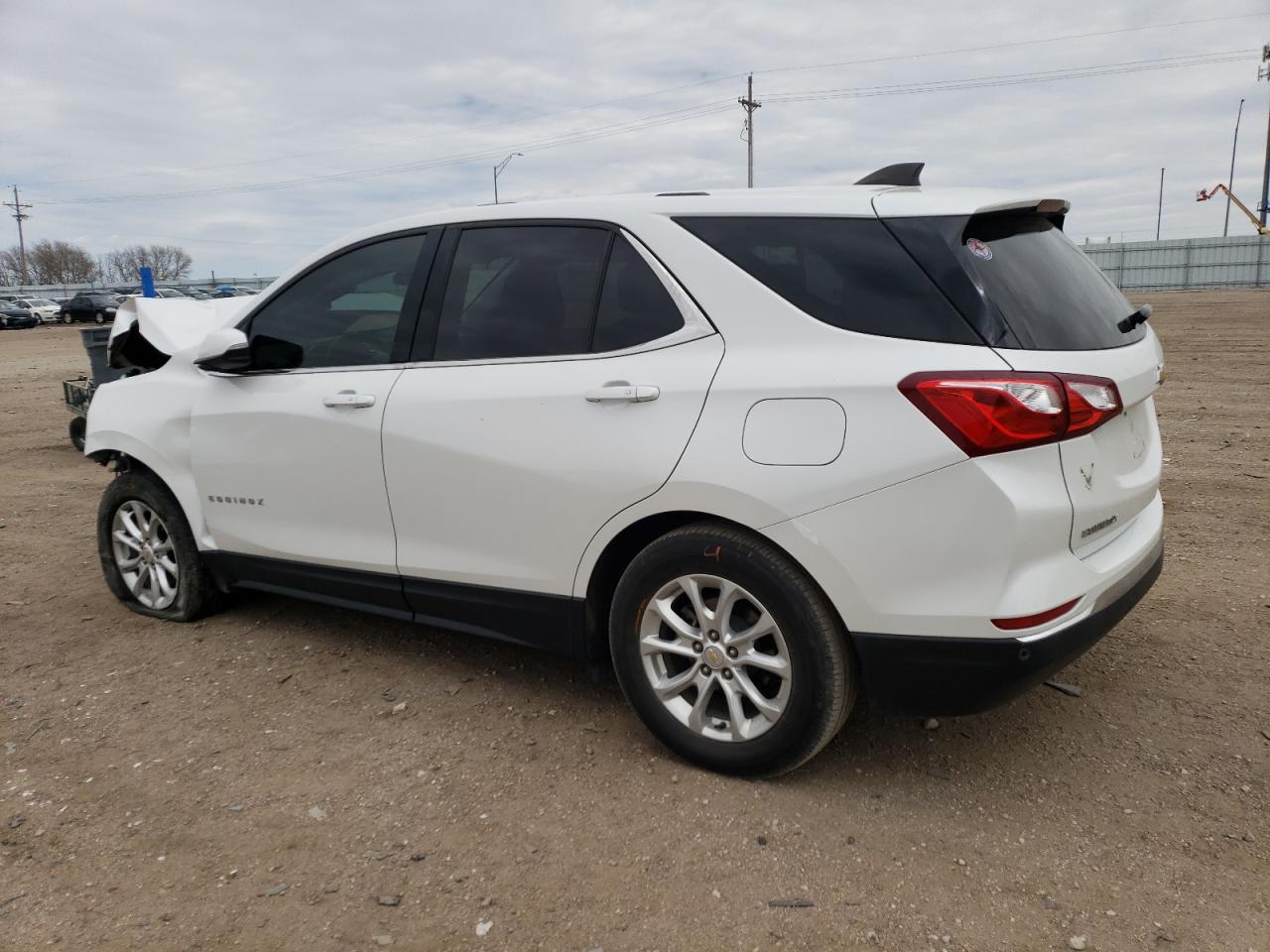 2GNAXSEV8J6261943 2018 Chevrolet Equinox Lt