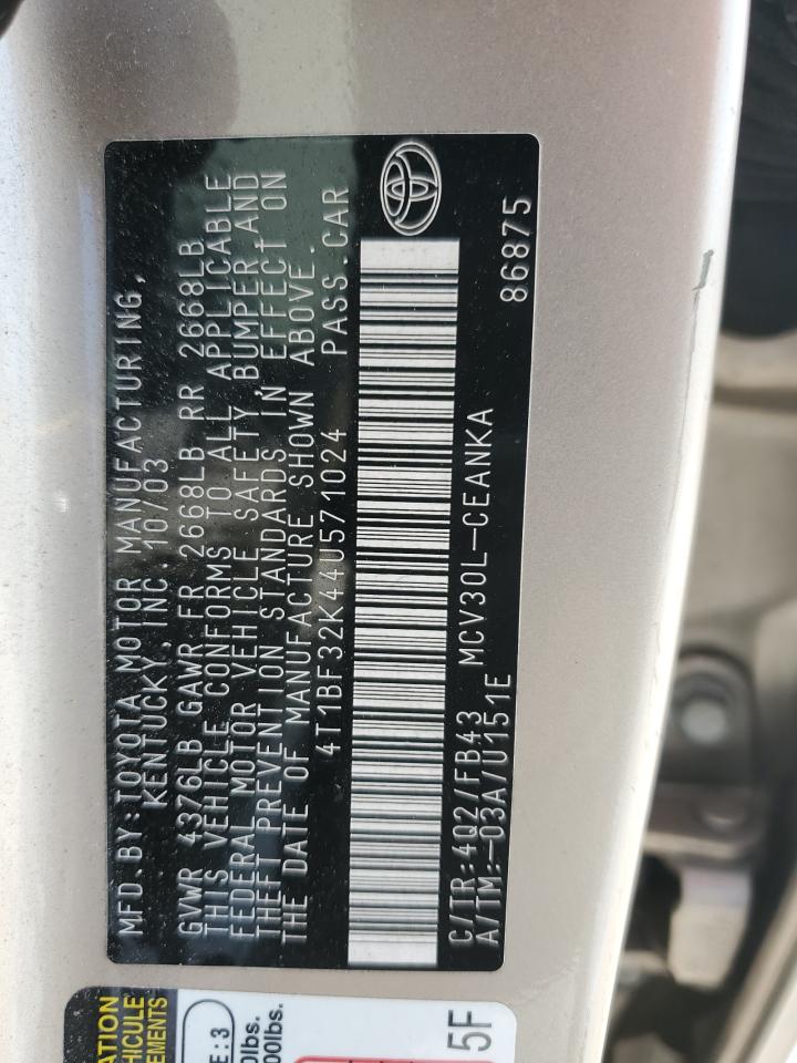 4T1BF32K44U571024 2004 Toyota Camry Le