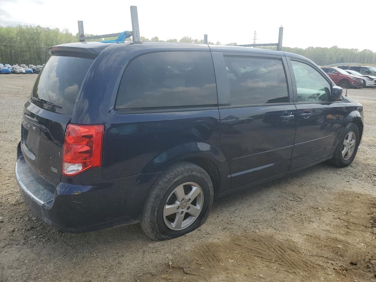 2C4RDGCG3CR399395 2012 Dodge Grand Caravan Sxt