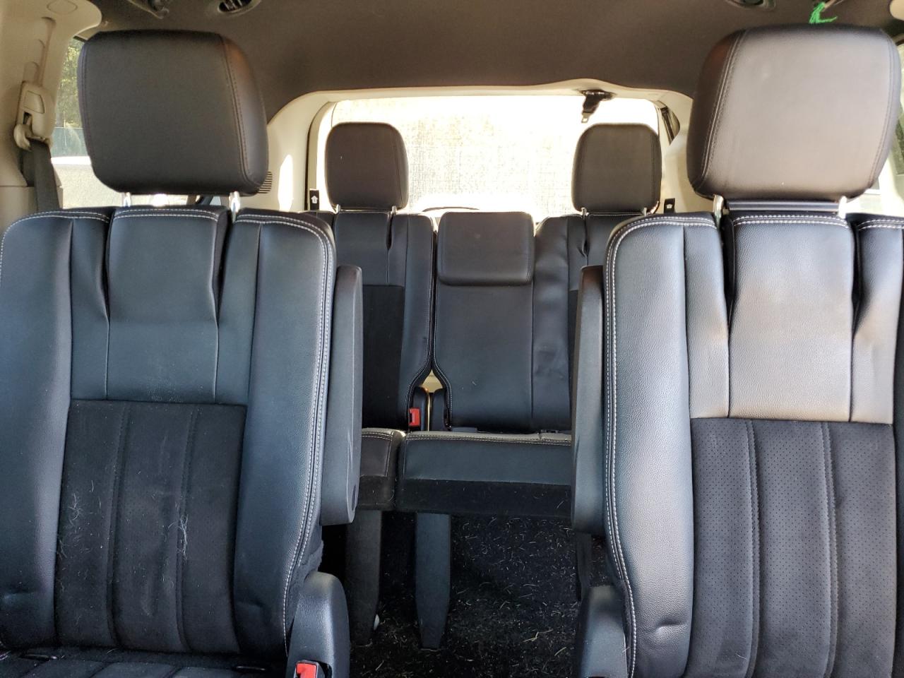 2C4RDGCG4KR739832 2019 Dodge Grand Caravan Sxt