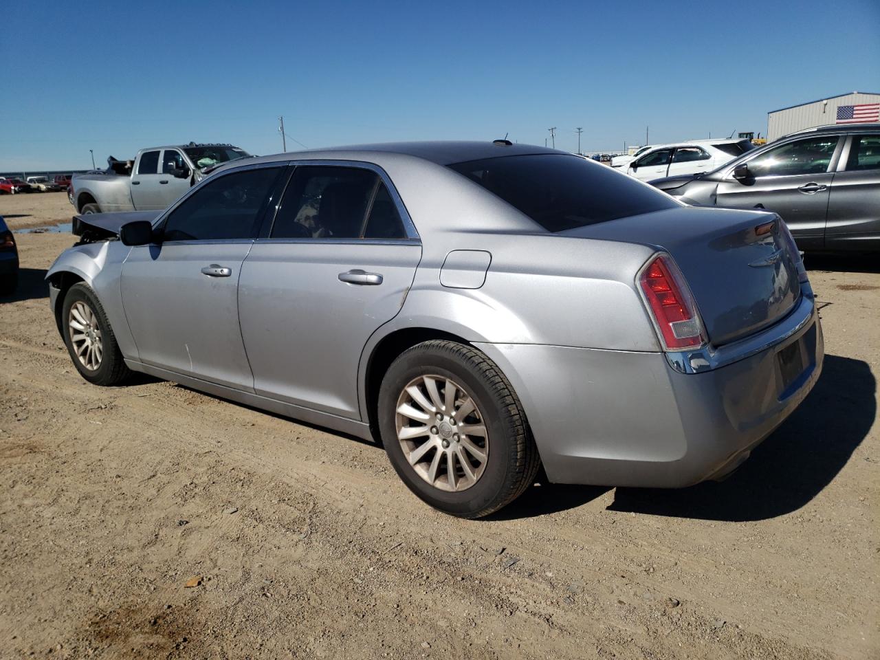 2C3CCAAGXDH614047 2013 Chrysler 300