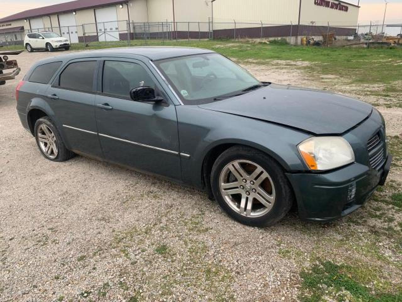 2D4GV58265H596014 2005 Dodge Magnum R/T