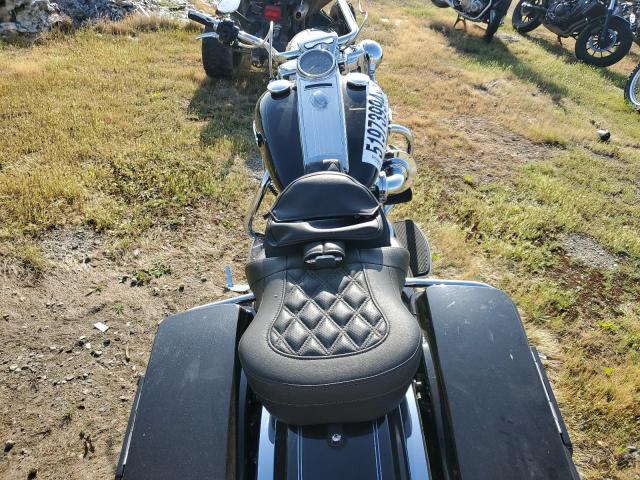 2013 HARLEY-DAVIDSON FLHRC ROAD 1HD1FRM35DB687061