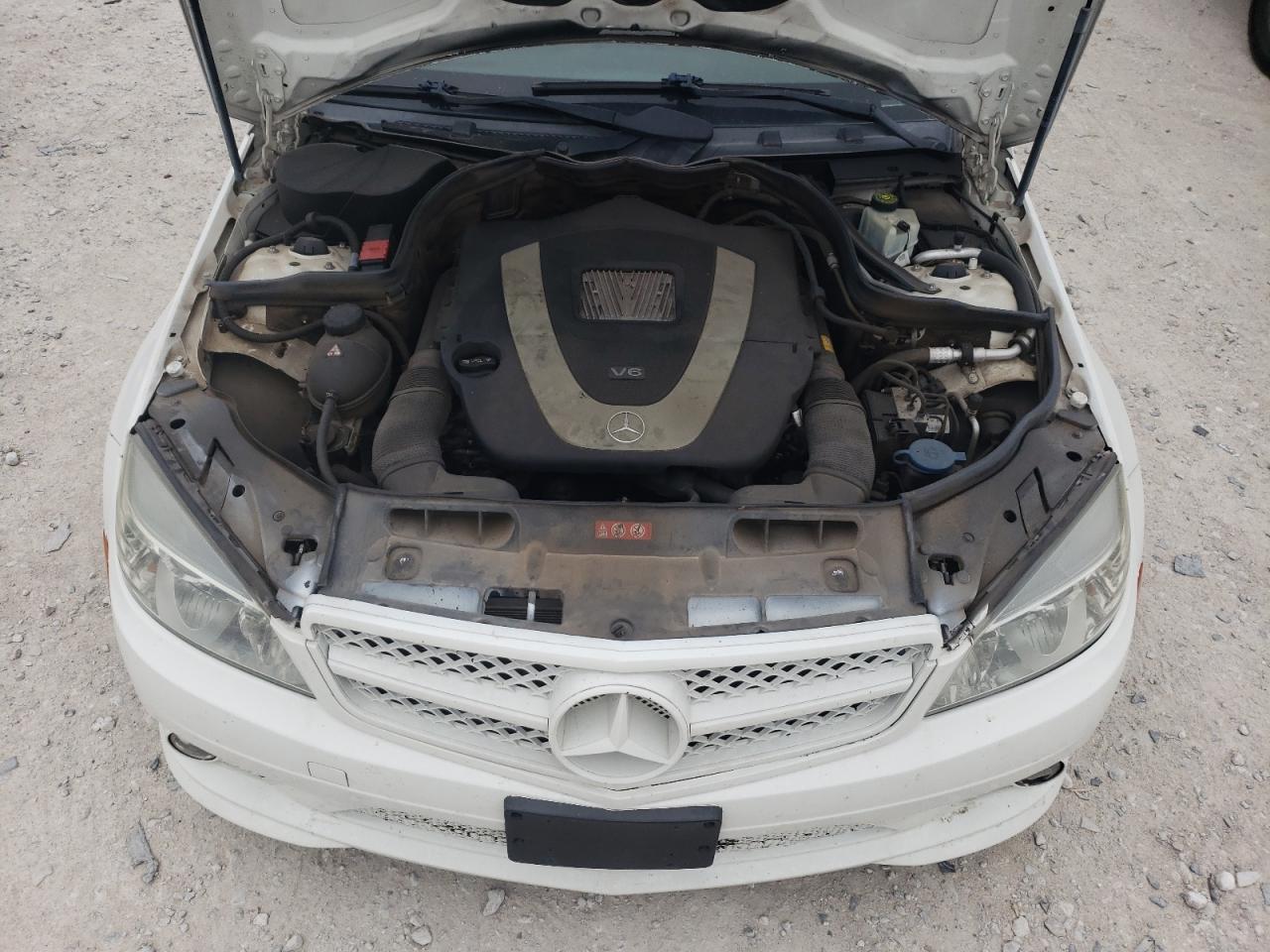 WDDGF8BB7AR102098 2010 Mercedes-Benz C 300 4Matic
