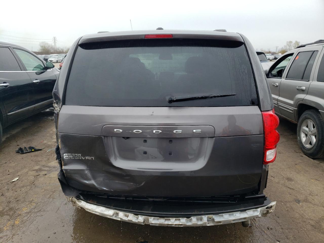 2C4RDGCG8KR744824 2019 Dodge Grand Caravan Sxt