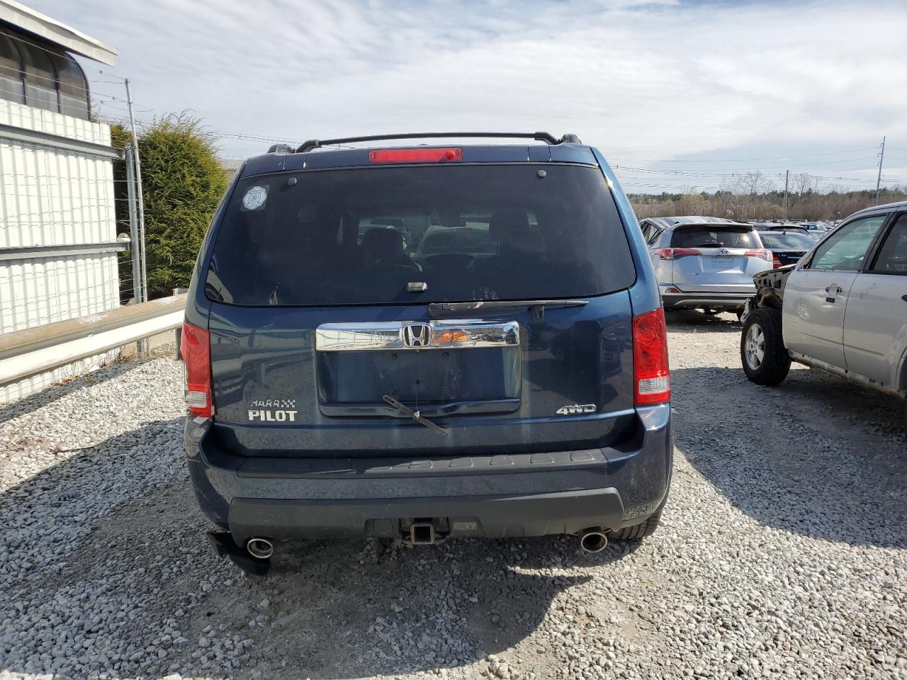 5FNYF4H50BB029981 2011 Honda Pilot Exl