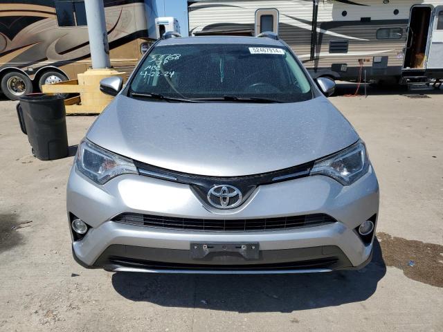 2016 TOYOTA RAV4 XLE - 2T3RFREV2GW518843